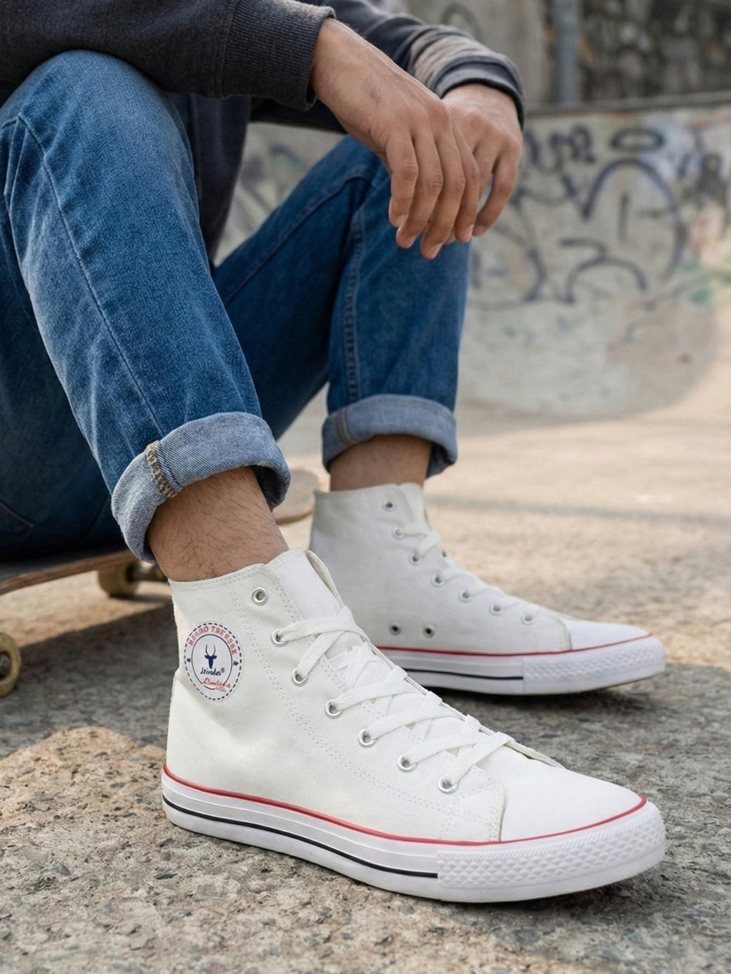 Vulcanised Skateboard Sneakers Shoes for Men - White