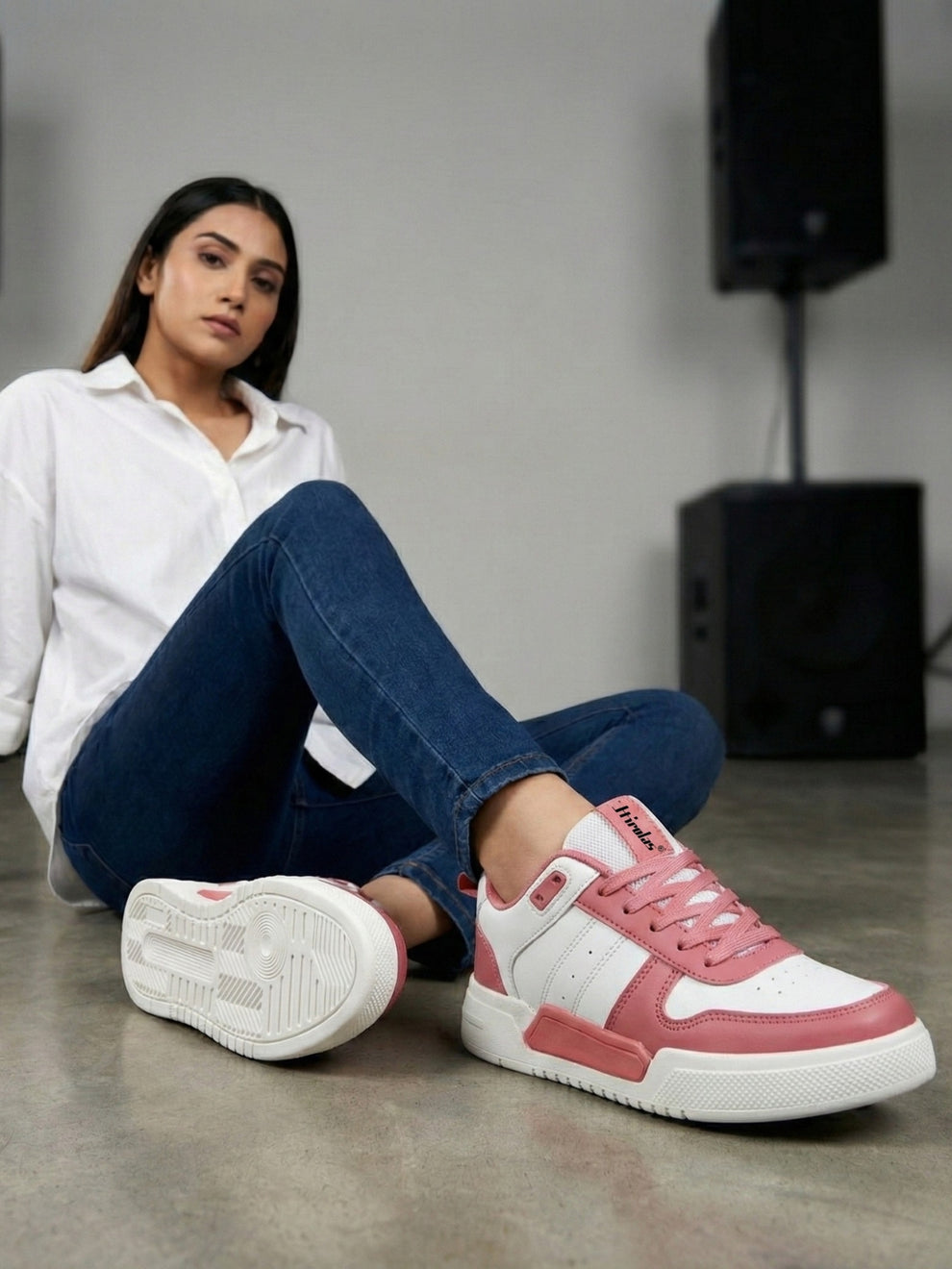 Urbania Women Everyday Comfort Sneaker_Shoes - White/Pink